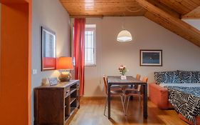 Familia Apartaments - 444 By Happyhostorino